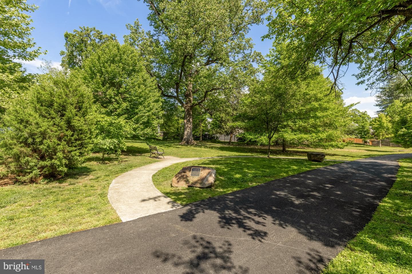 135 N Edgewood Street photo 58