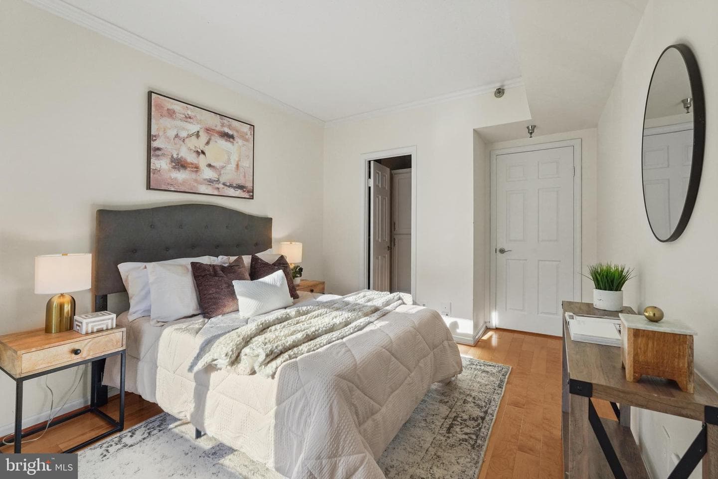 2400 Clarendon Boulevard #103 photo 8