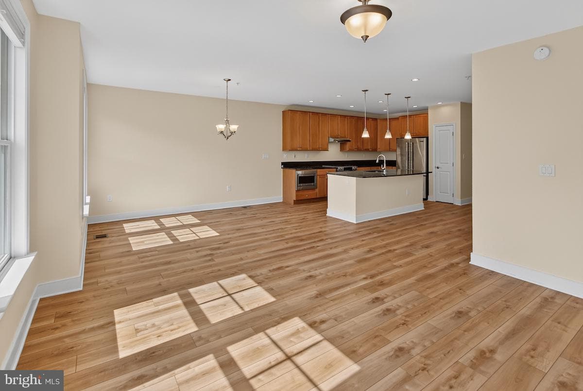 1418 N Rhodes Street #b417 photo 15