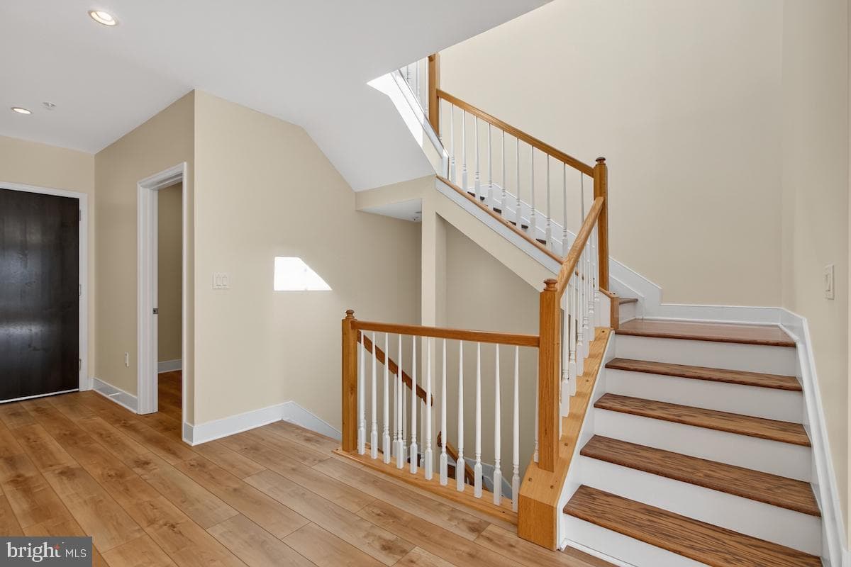 1418 N Rhodes Street #b417 photo 18