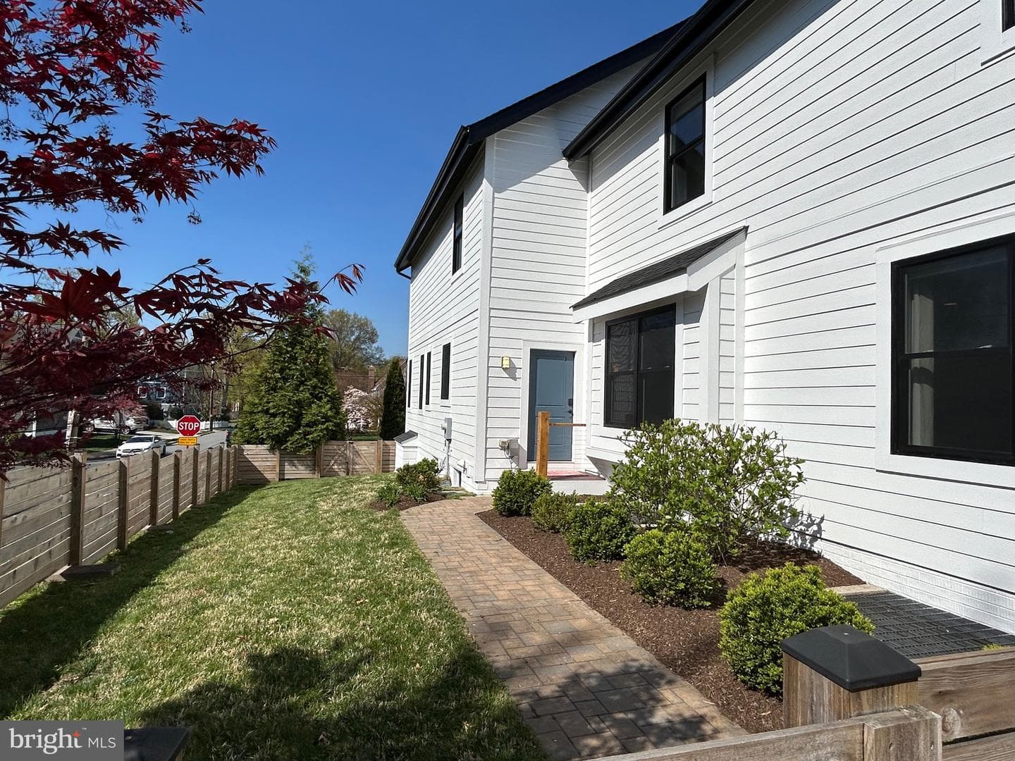 401 N Edgewood Street photo 28