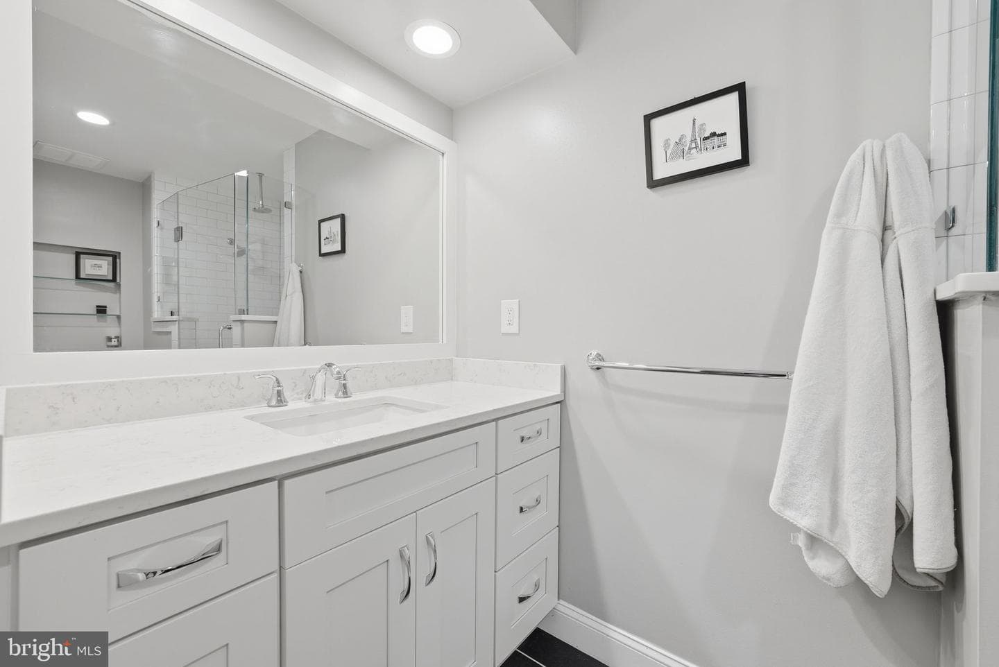 2556 S Arlington Mill Dr #3 photo 26