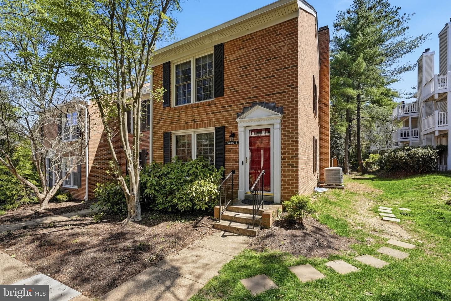2556 S Arlington Mill Dr #3 photo 37