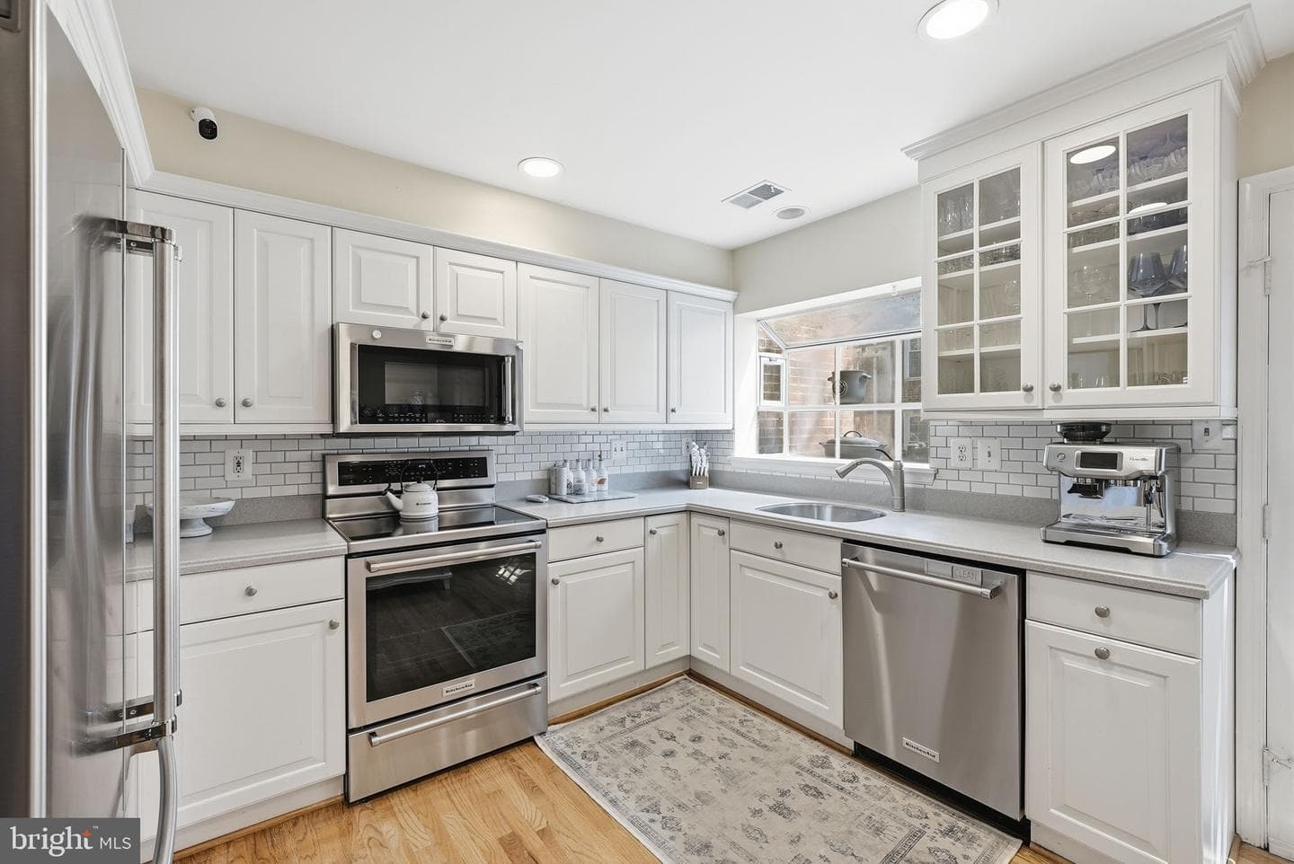 2556 S Arlington Mill Dr #3 photo 8