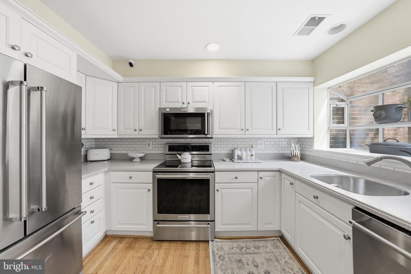 2556 S Arlington Mill Dr #3 photo 9