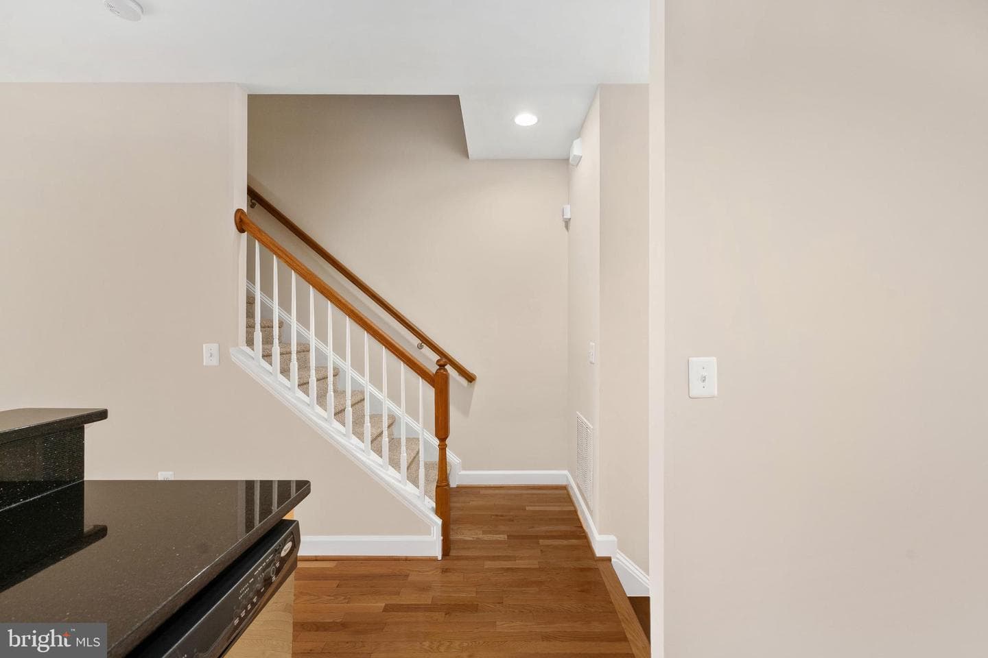 3327 Kemper Road photo 17