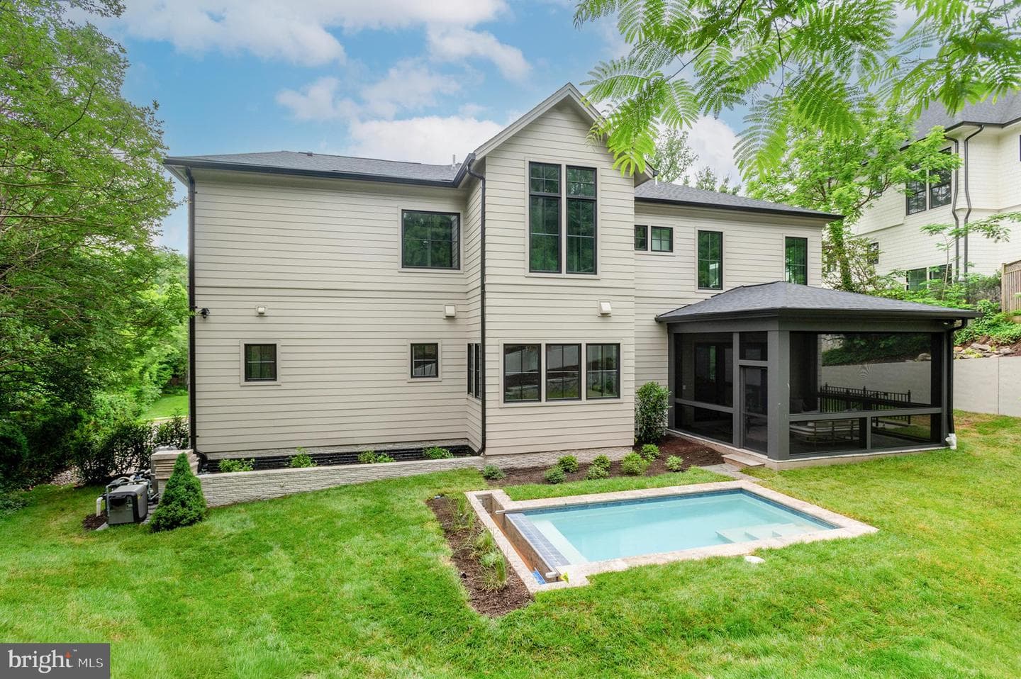 4653 34th St N photo 103