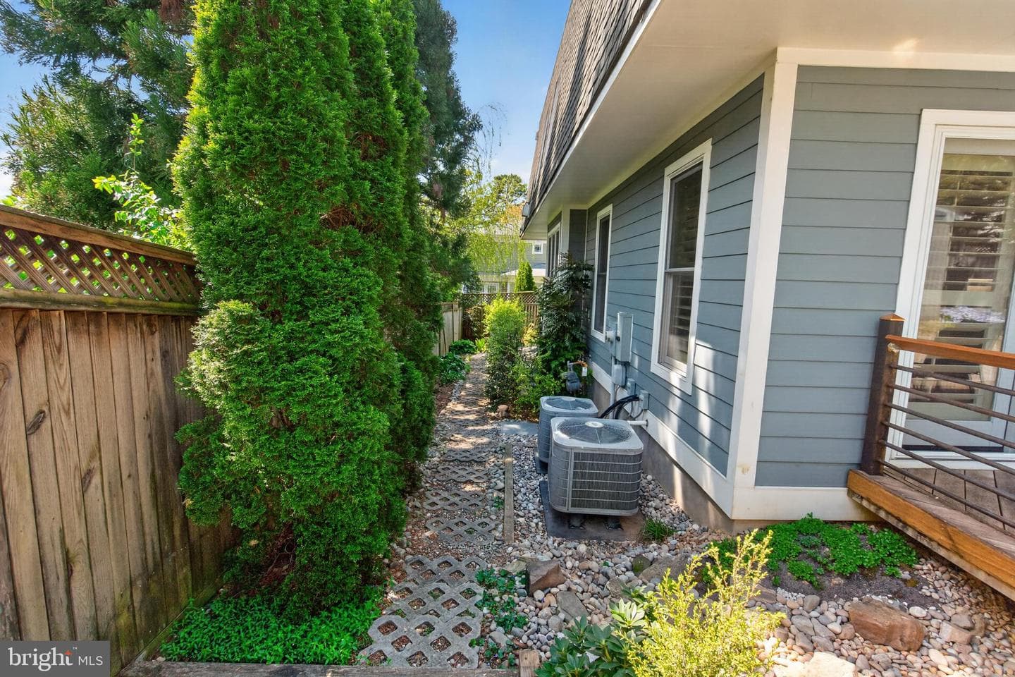 2617 N Nottingham Street photo 50