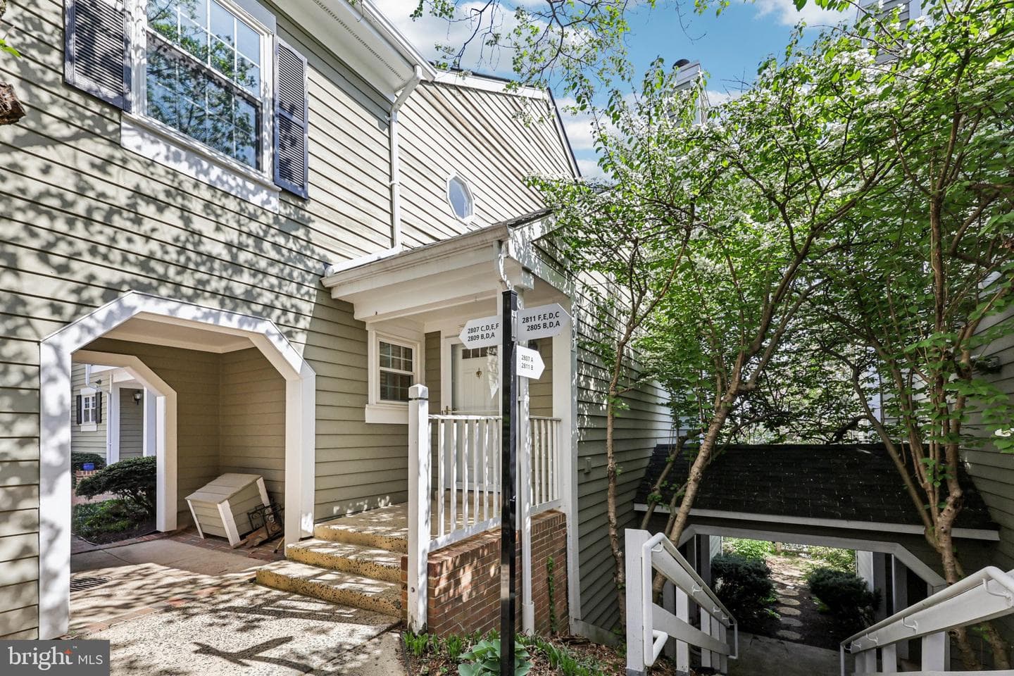 2807 S Woodrow Street #1