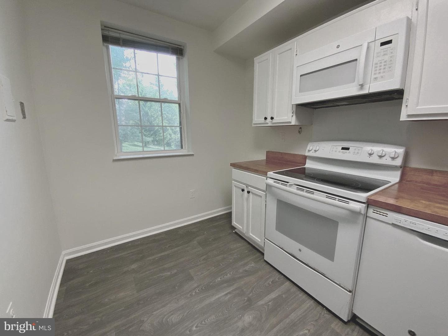 2007 Key Boulevard #586 photo 6