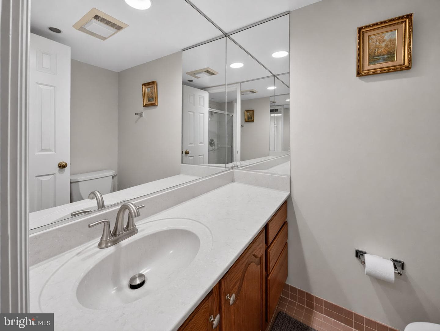 1301 N Courthouse Road #1803 photo 21