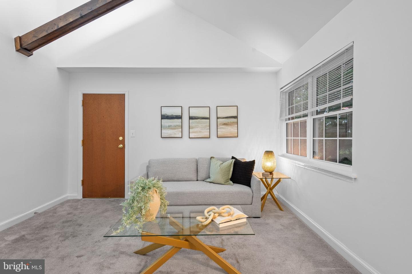 2104 N Scott Street #35 photo 8