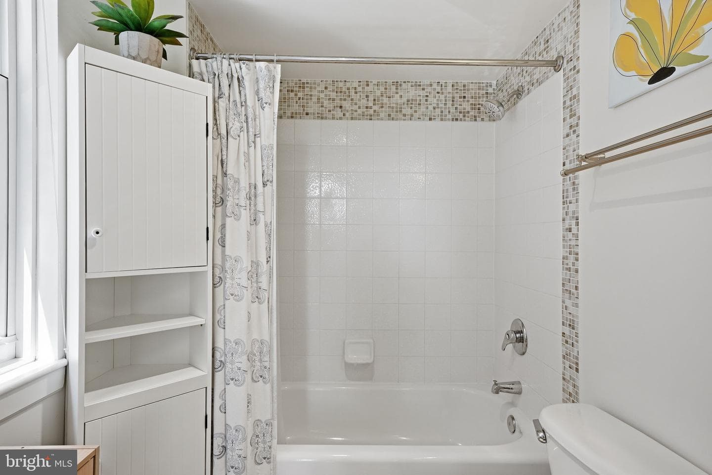 880 N Pollard Street #425 photo 16