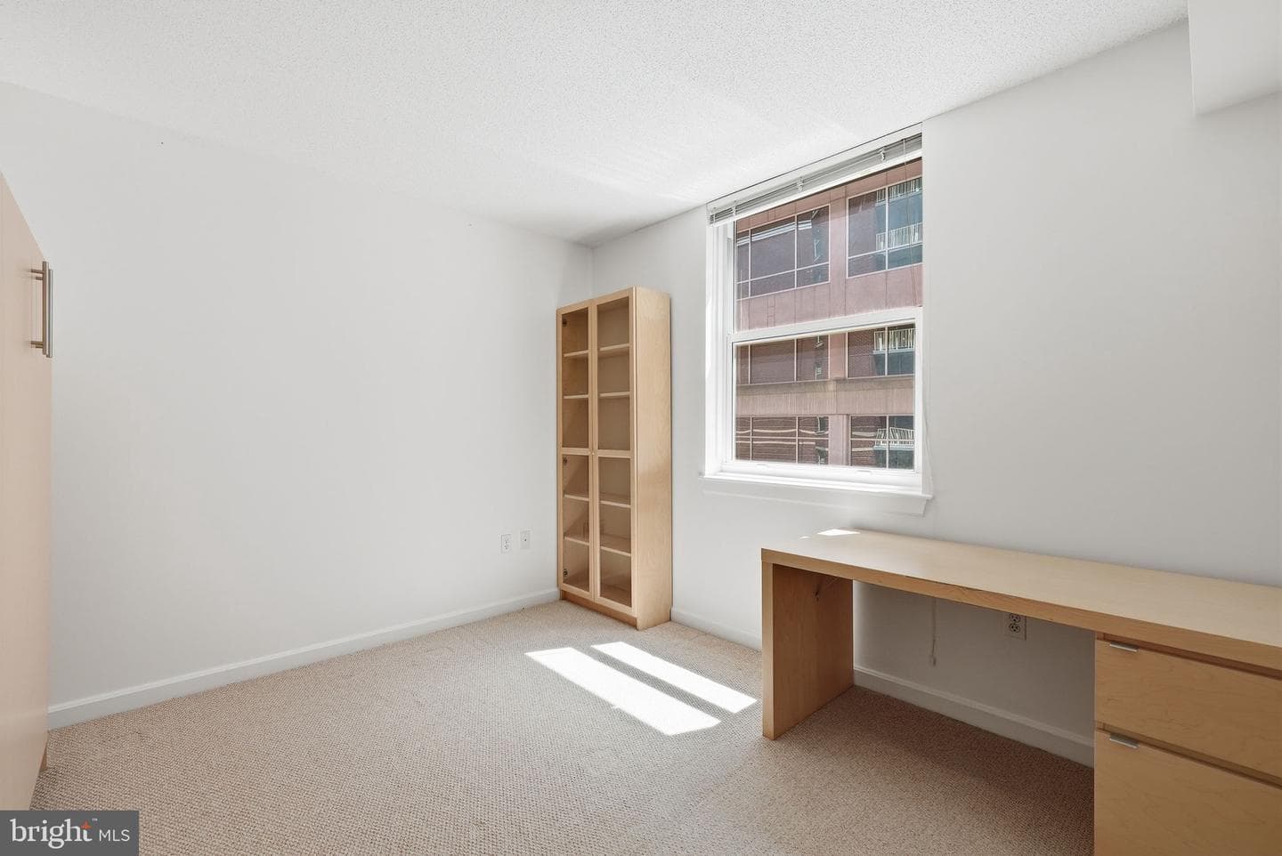 880 N Pollard Street #425 photo 18