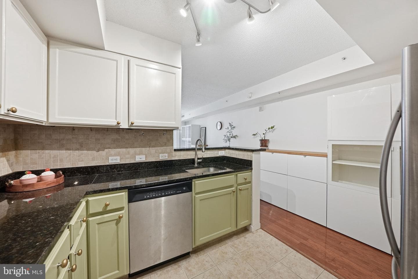 880 N Pollard Street #425 photo 6