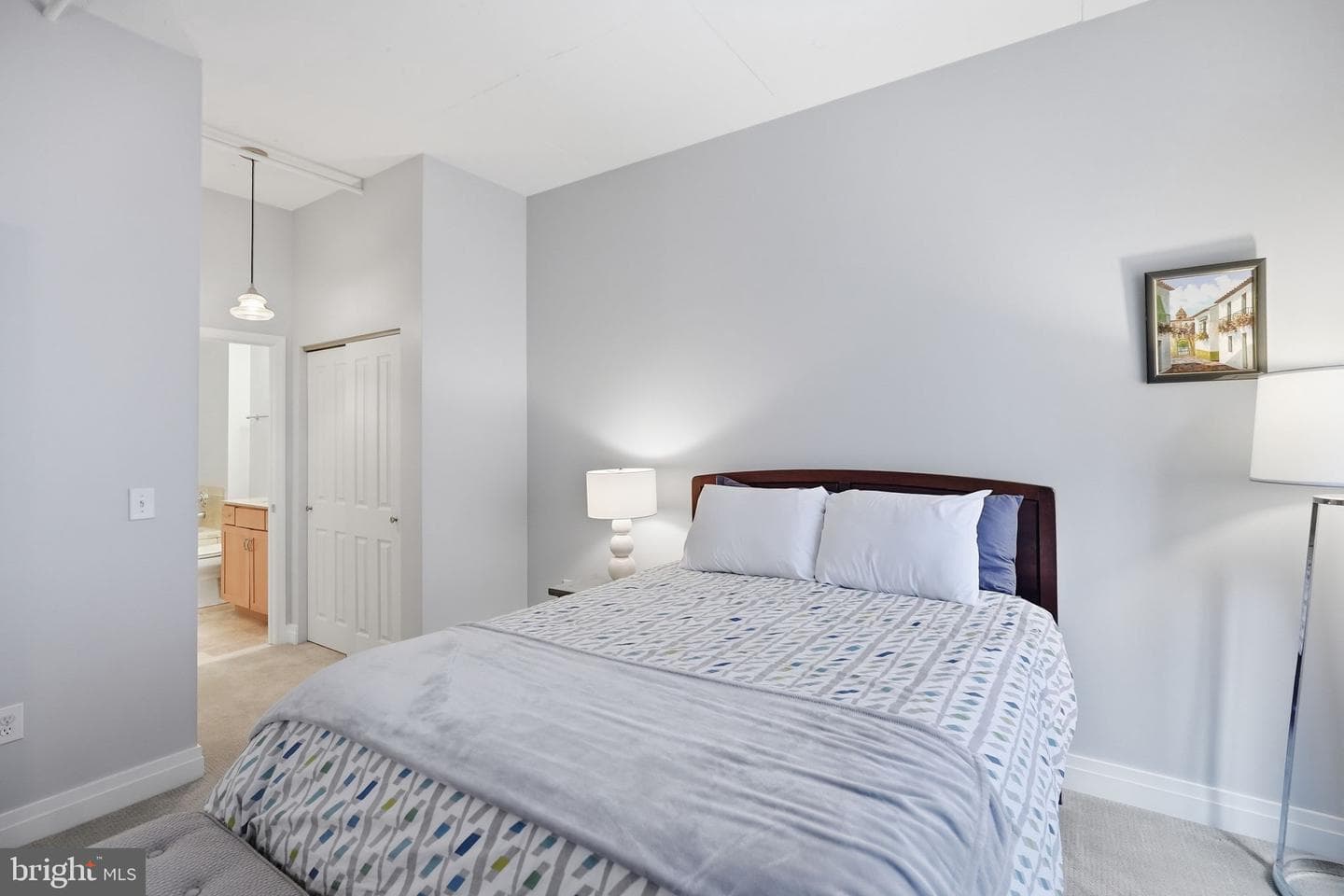 1205 N Garfield Street #306 photo 11