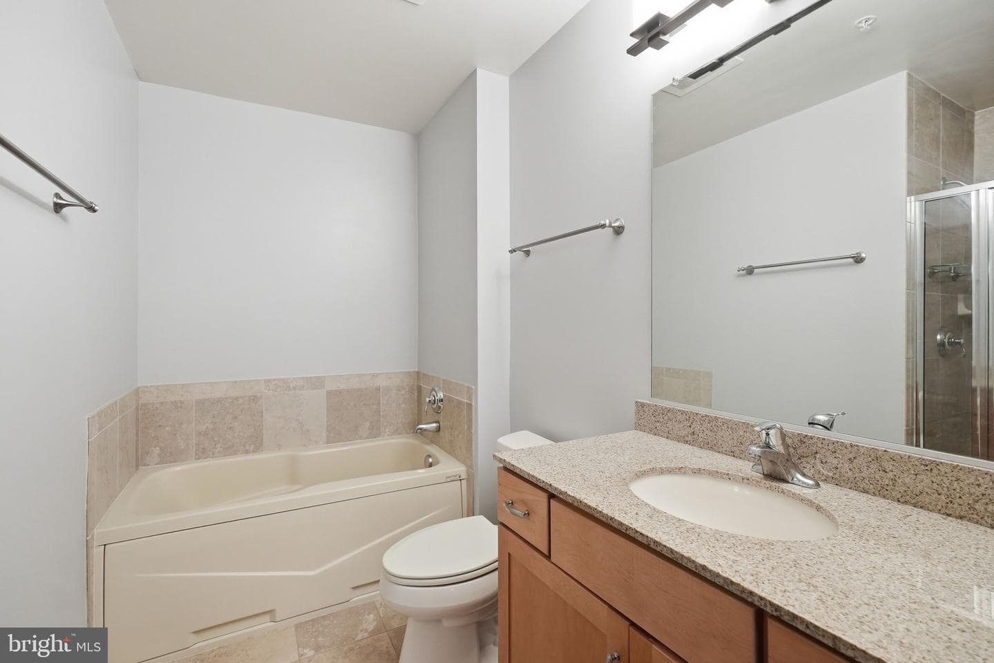 1205 N Garfield Street #306 photo 13