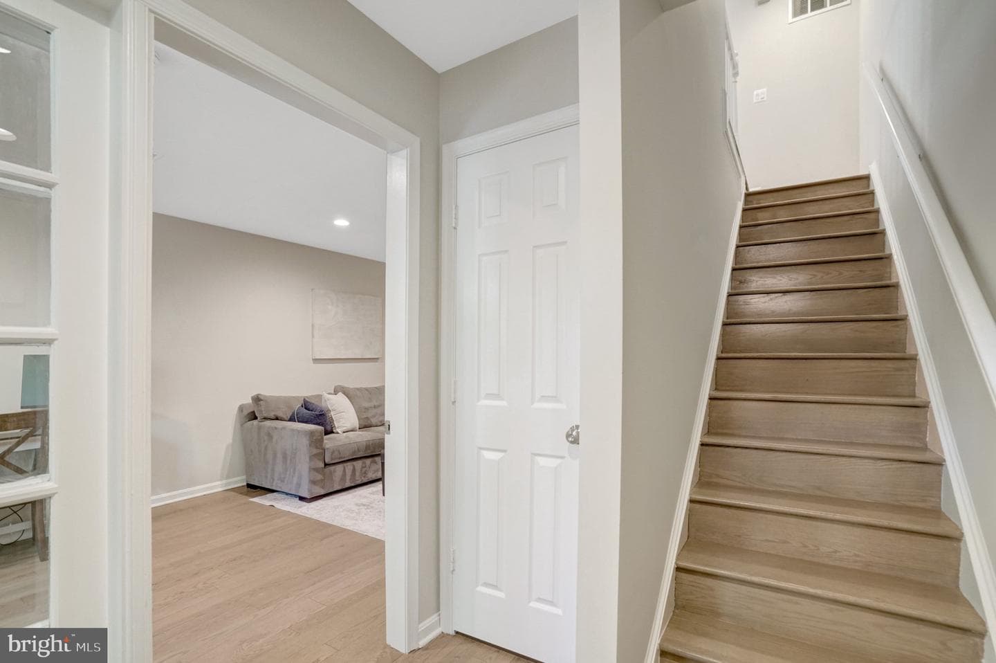 2622 N Fairfax Drive photo 22