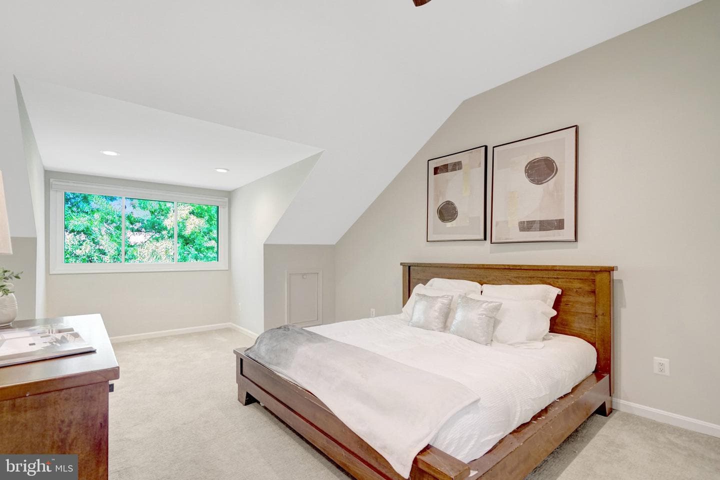 2622 N Fairfax Drive photo 46