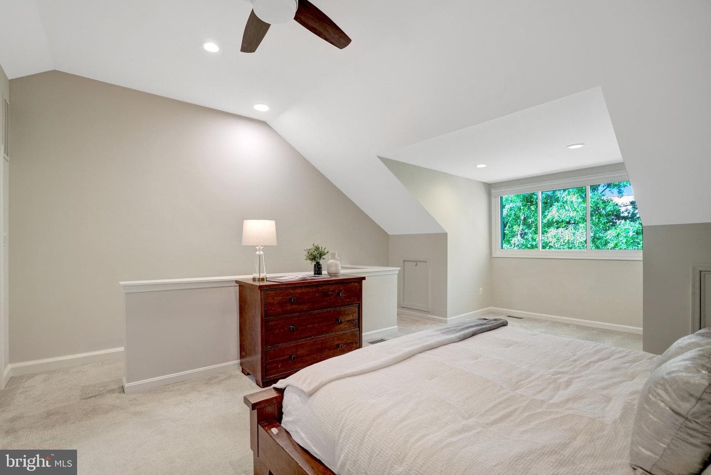 2622 N Fairfax Drive photo 50