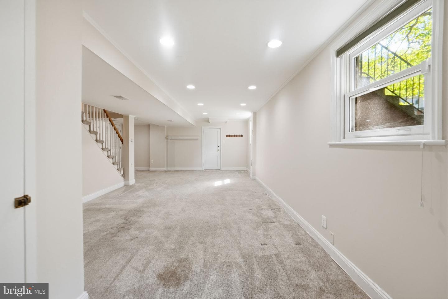 2351 N Vermont Street N photo 35