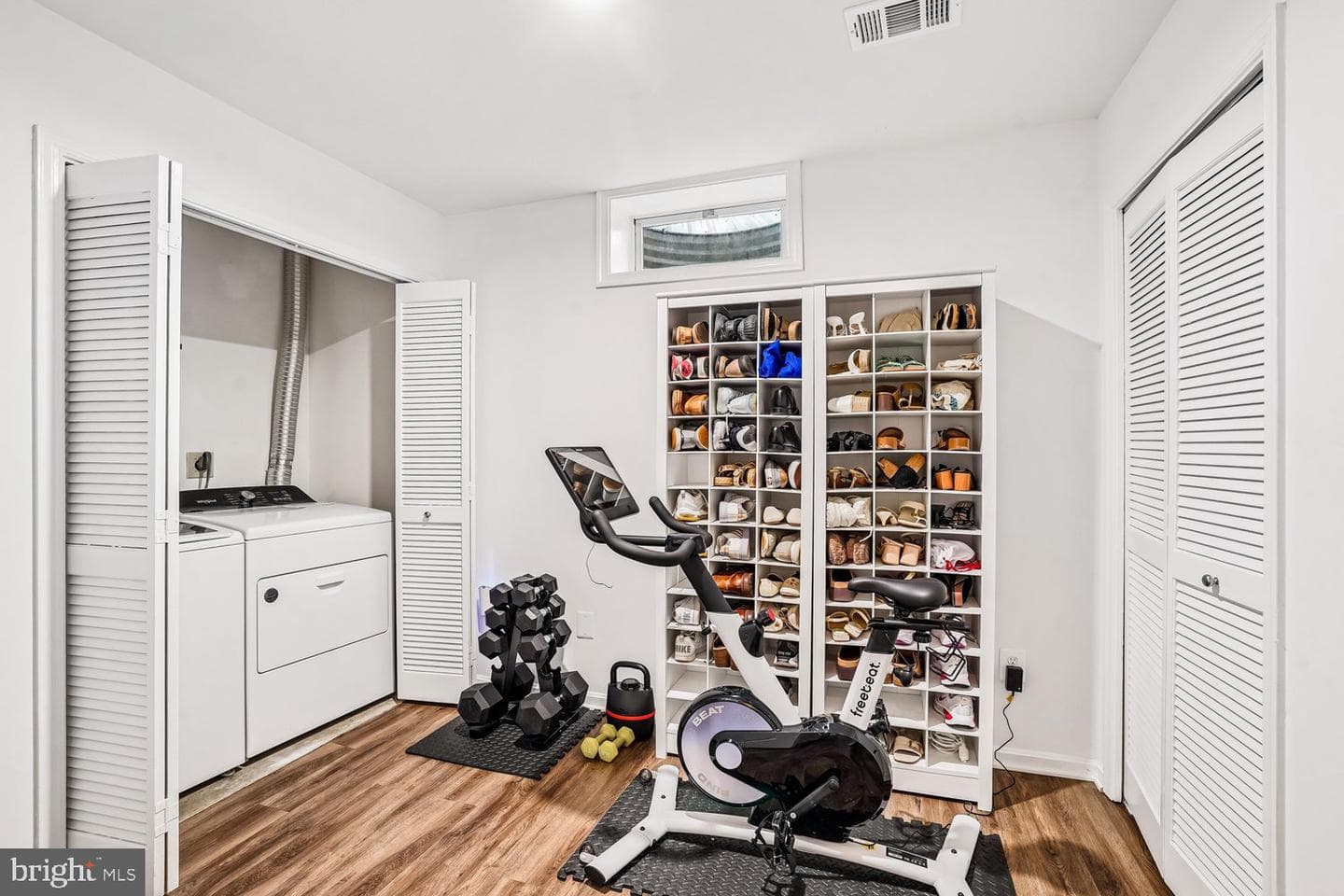 1179 N Vernon Street photo 25