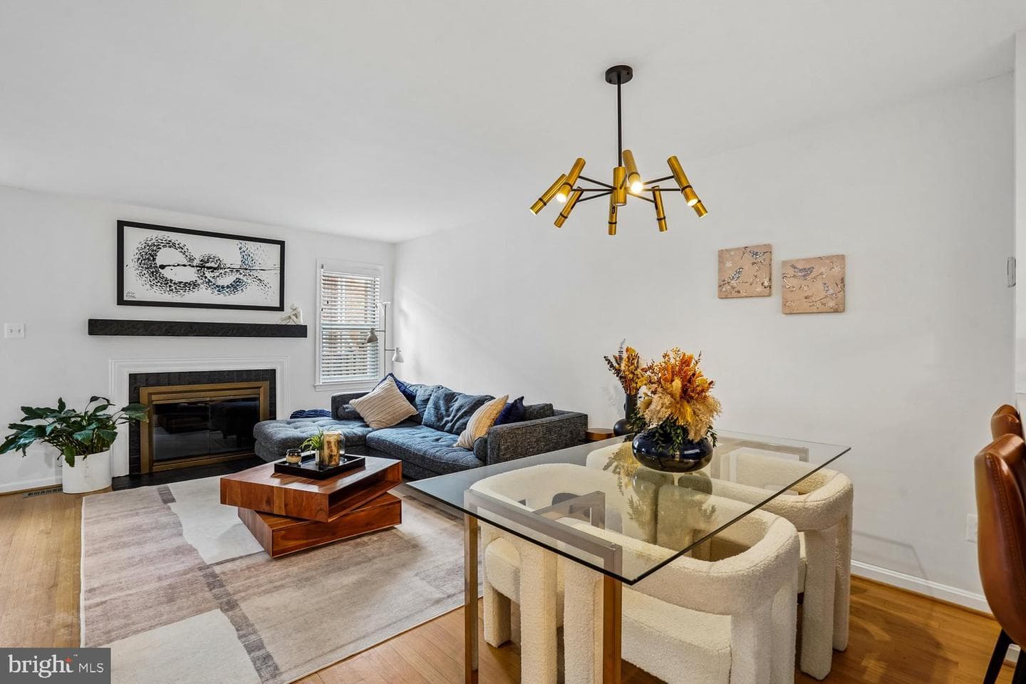 1179 N Vernon Street photo 6