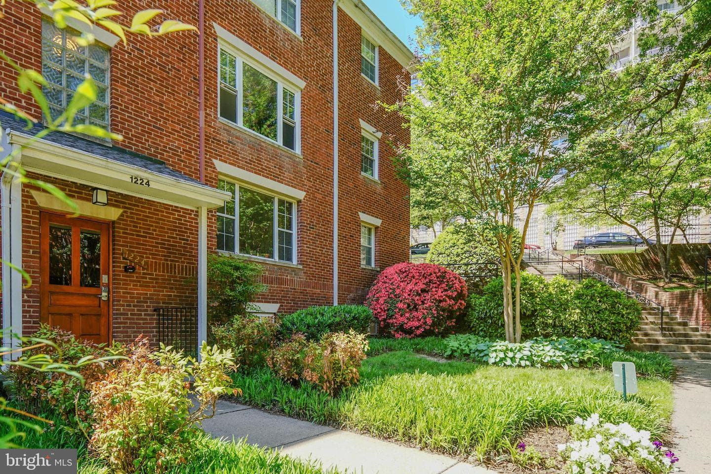 1224 Meade Street N #es202 photo 3
