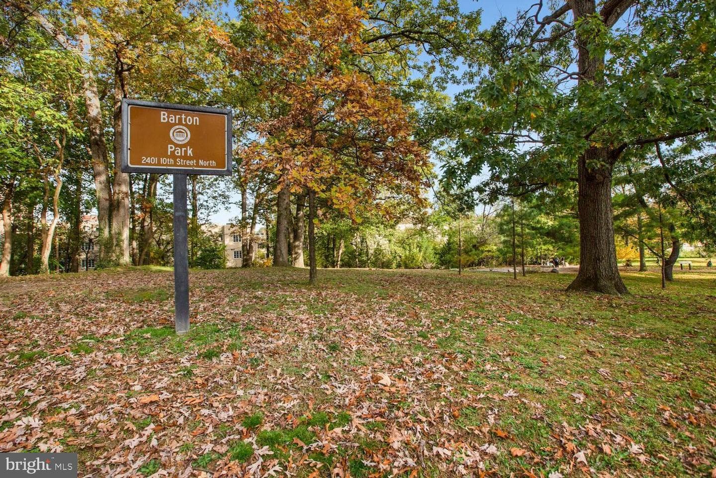109 N Brookside Drive photo 25