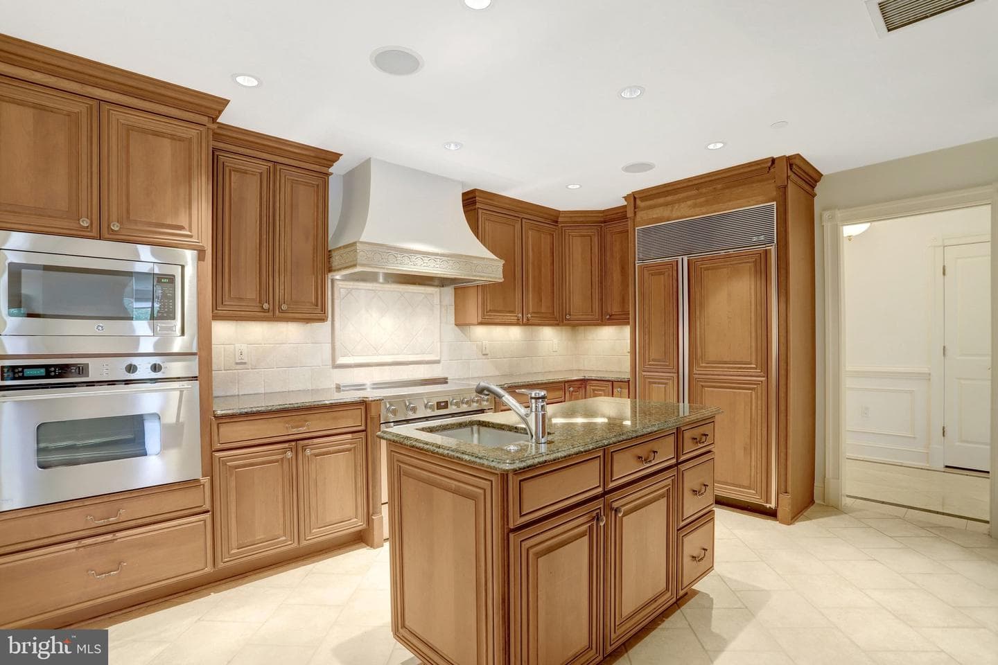 1201 N Nash Street #402 photo 12