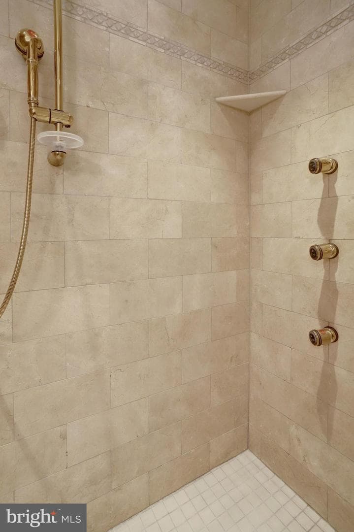 1201 N Nash Street #402 photo 34