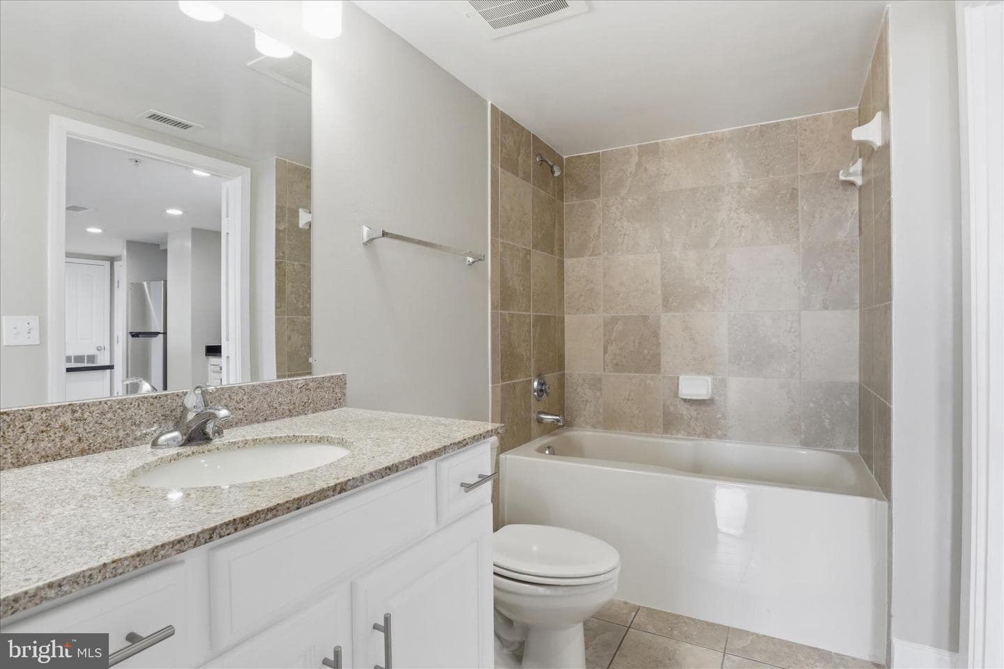 1220 N Fillmore Street #908 photo 14