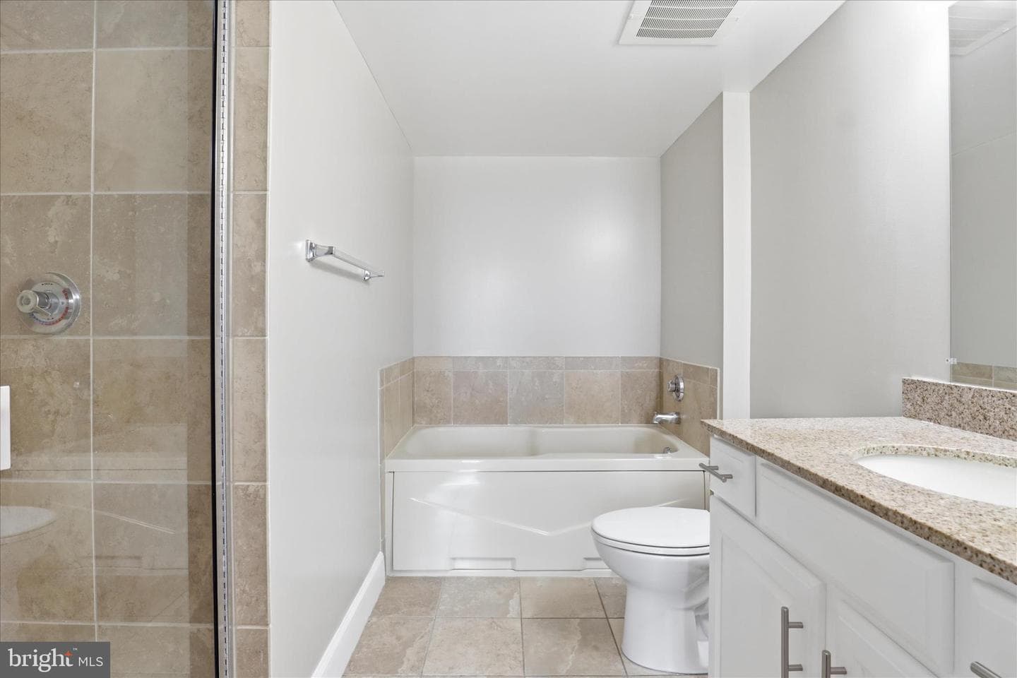 1220 N Fillmore Street #908 photo 18