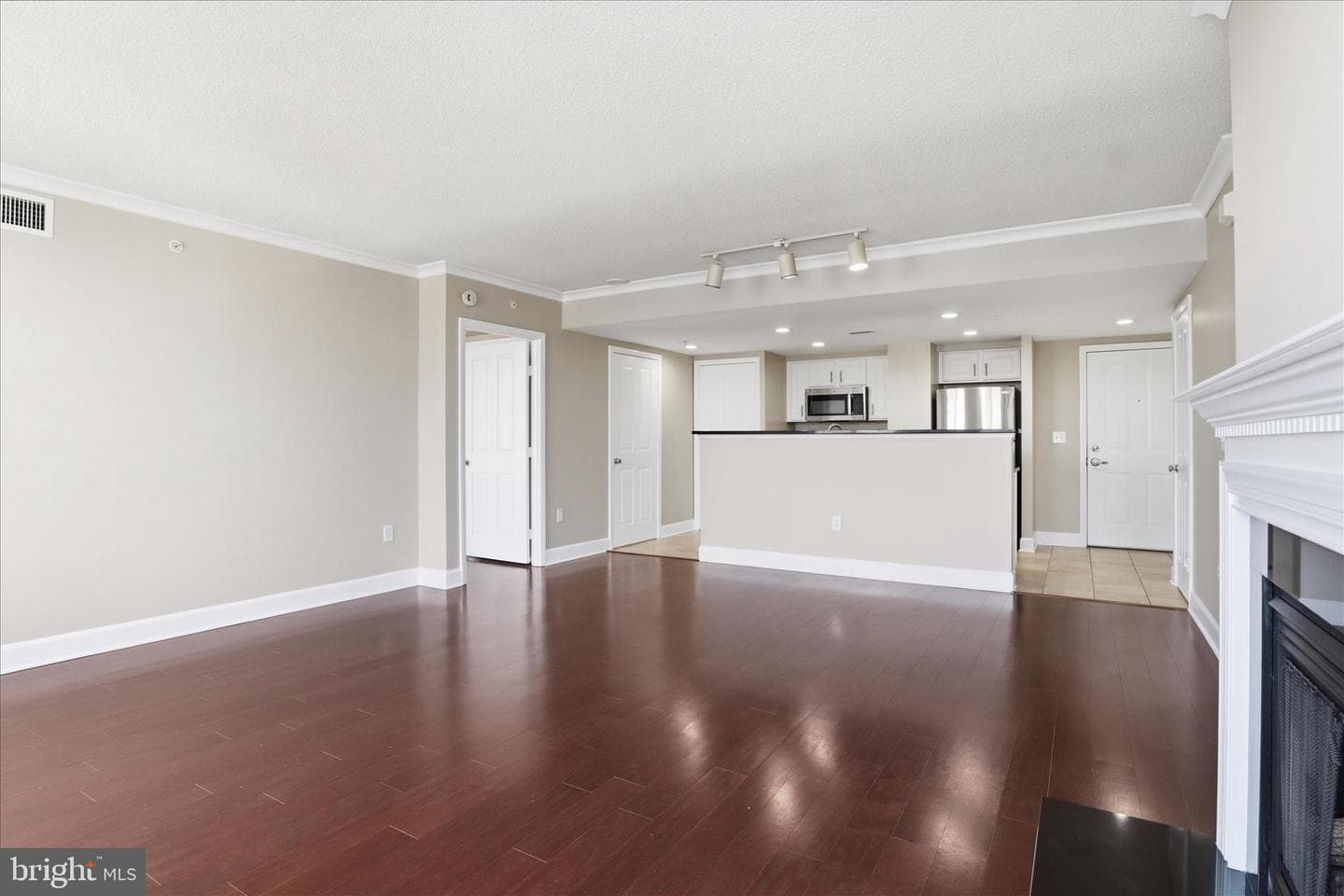 1220 N Fillmore Street #908 photo 9