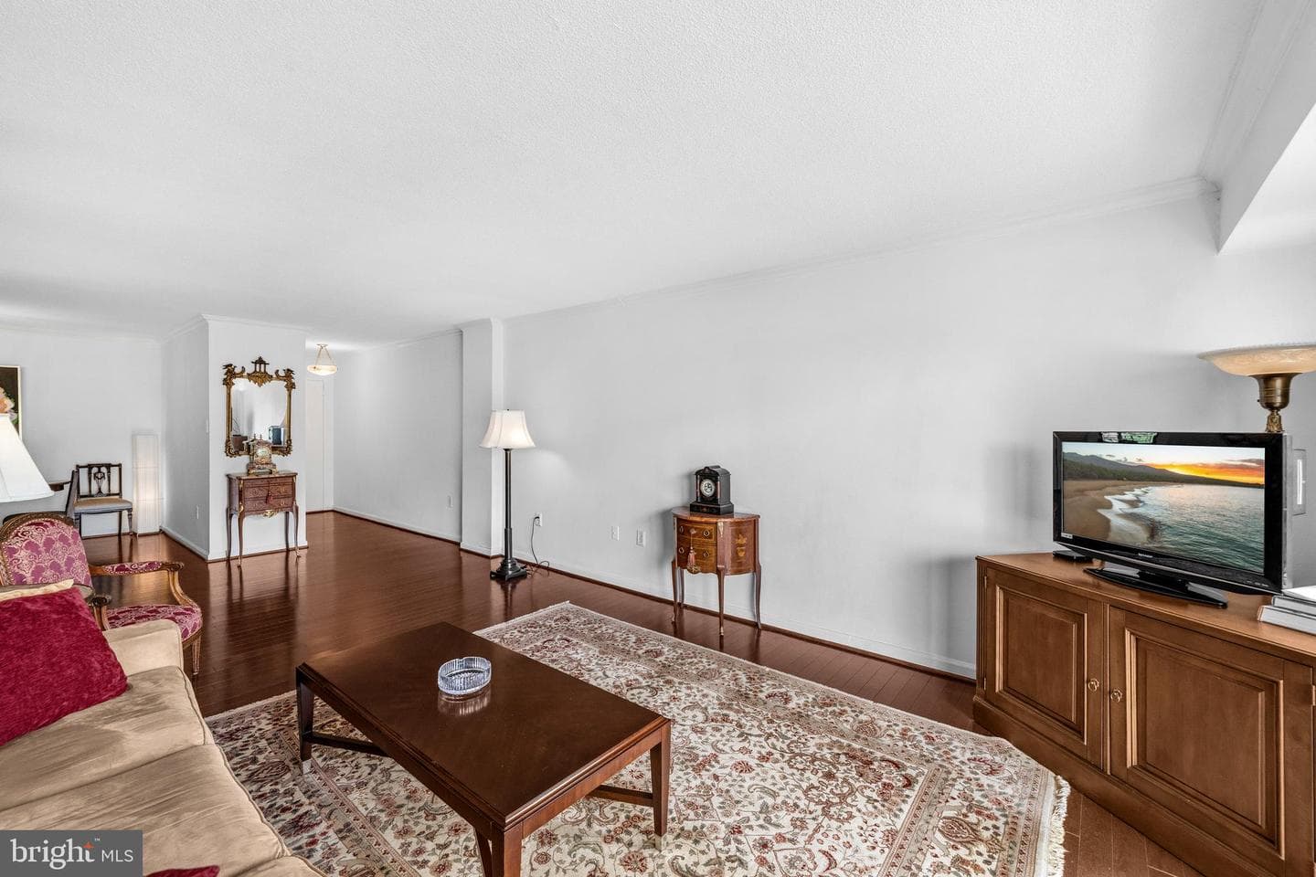 1300 Army Navy Drive #608 photo 8