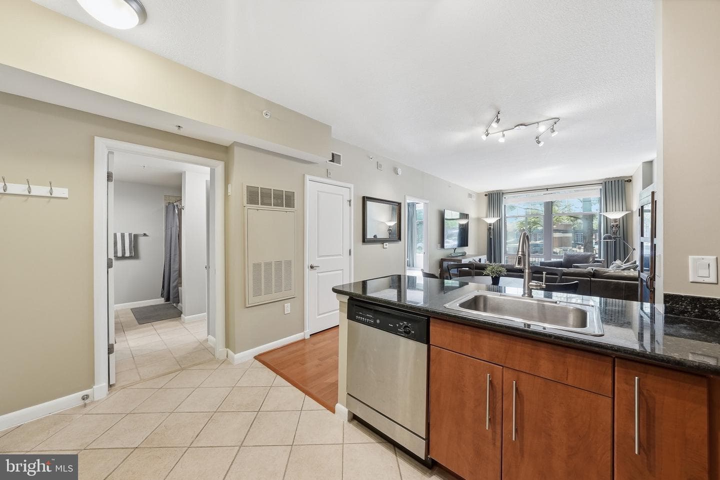 1021 N Garfield Street #139 photo 11