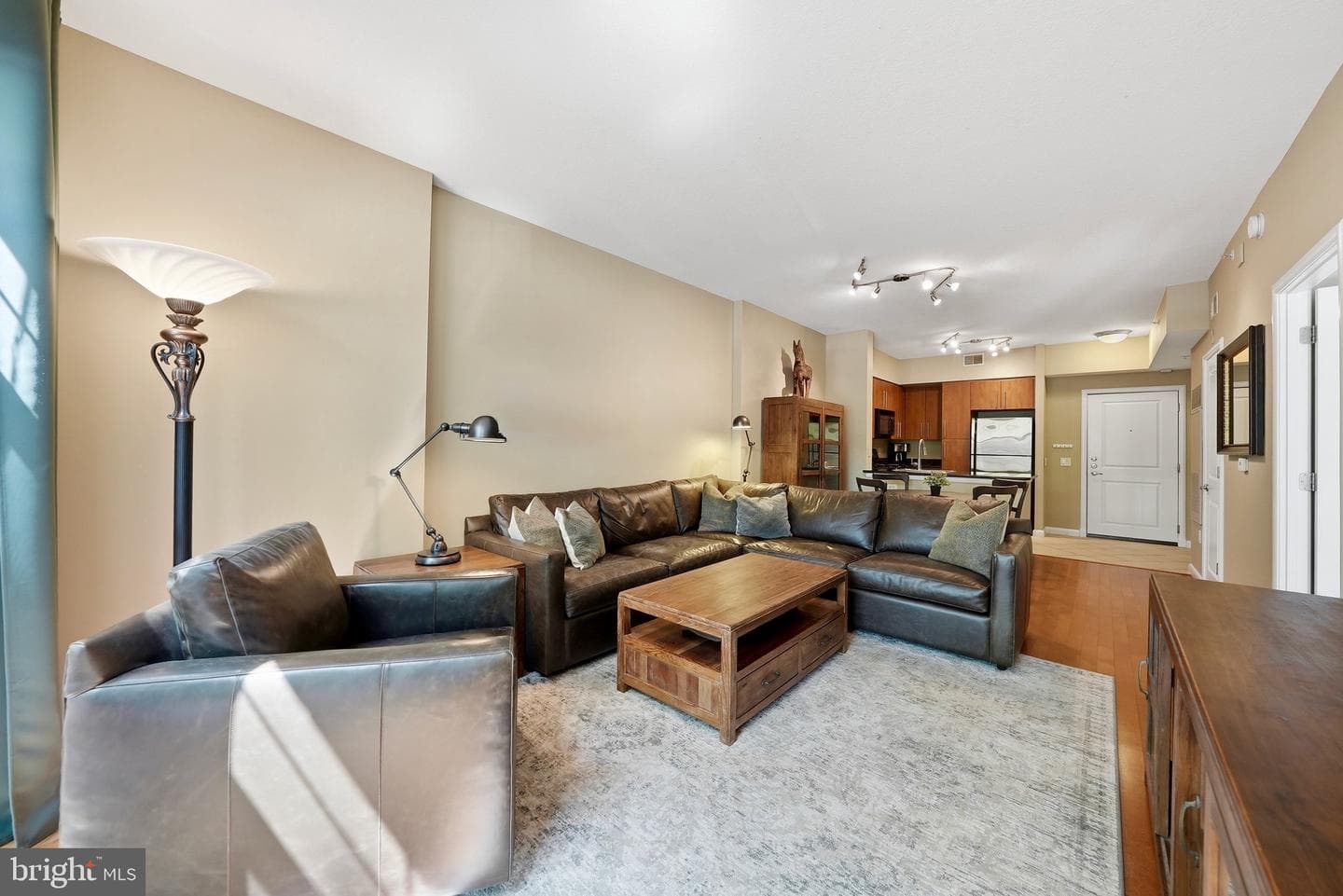 1021 N Garfield Street #139 photo 4