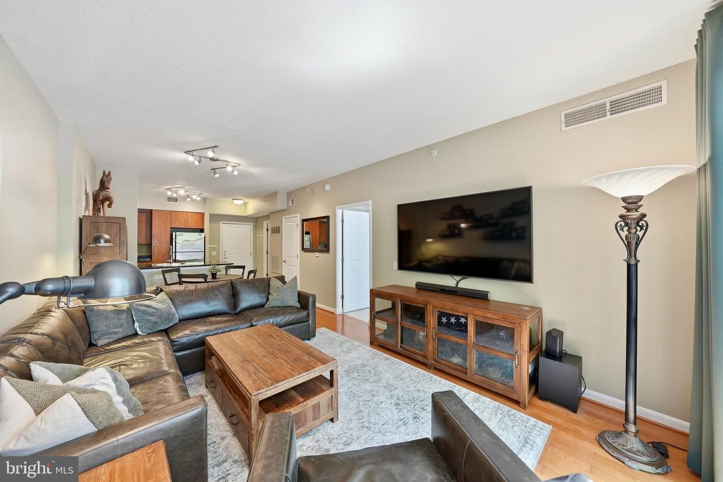 1021 N Garfield Street #139 photo 5