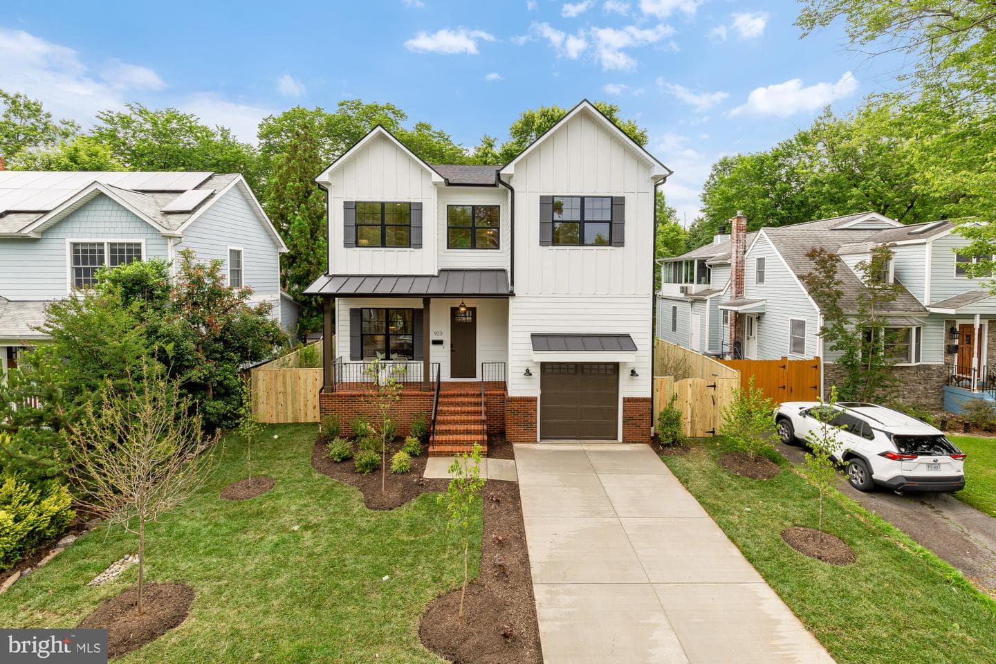 923 17th Street S, Arlington