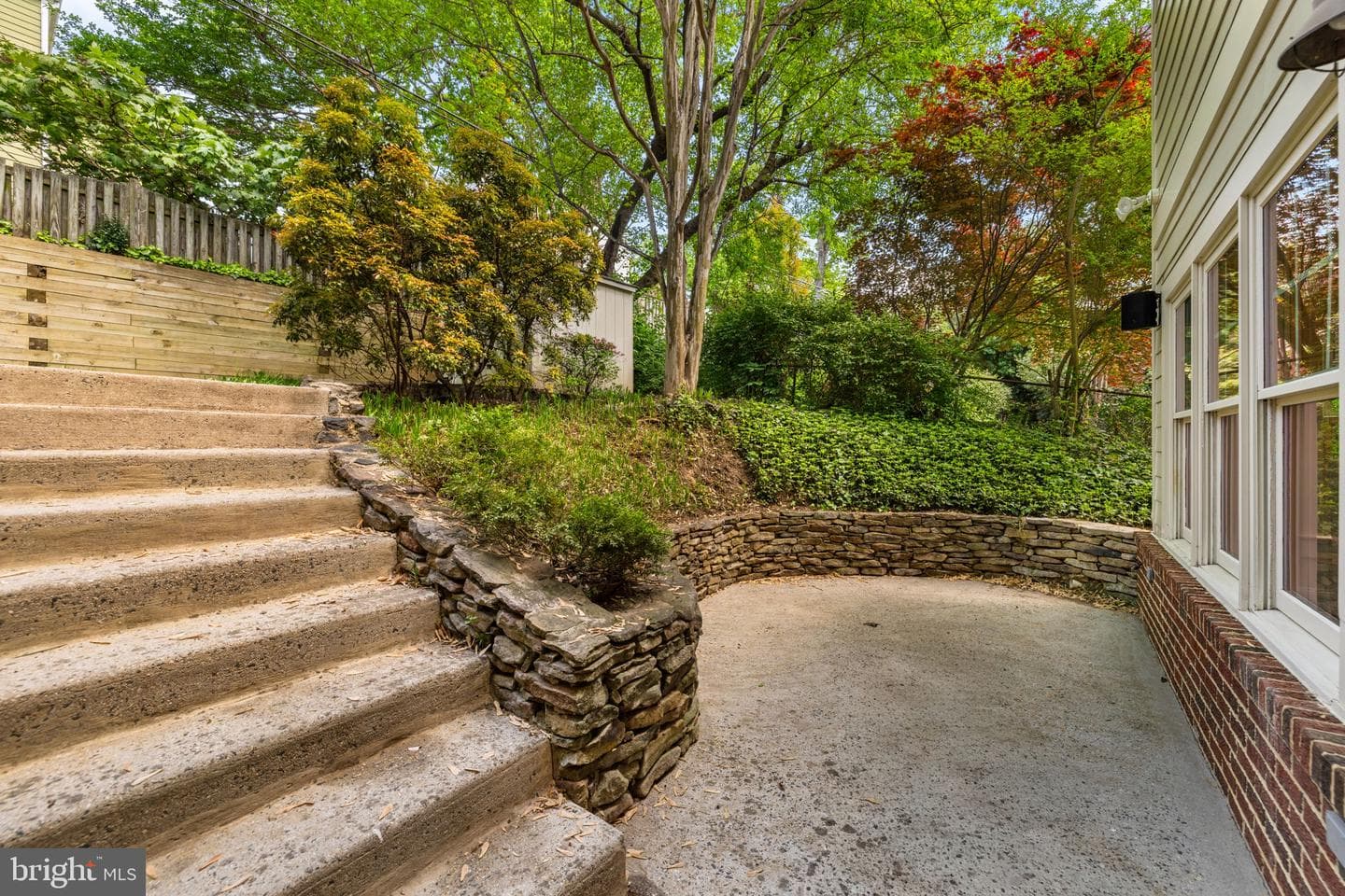 1105 N Powhatan Street photo 41