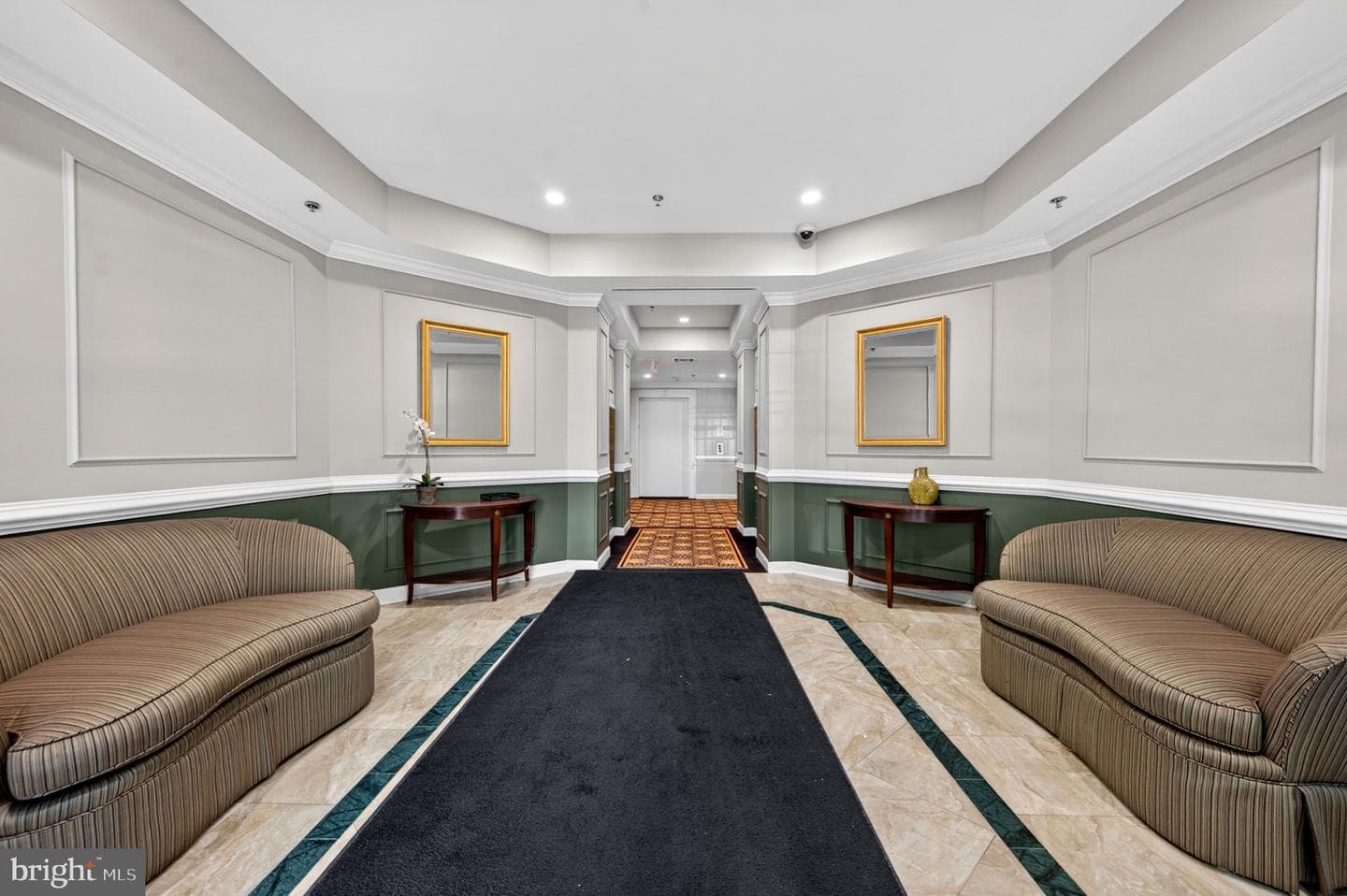 1320 N Wayne Street #108 photo 36