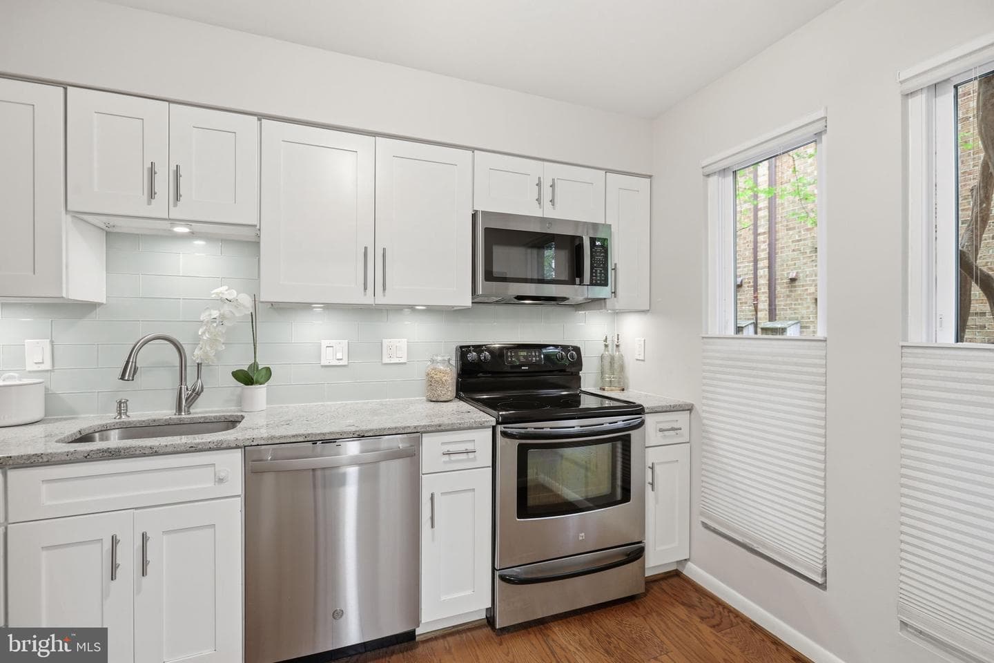 4411 7th Street N photo 10