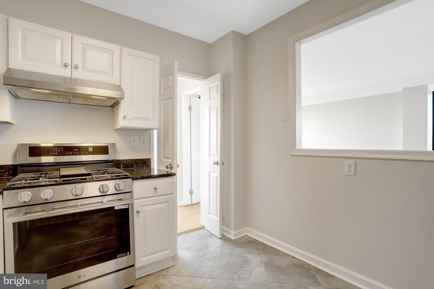 4141 Henderson Road N #606 photo 13
