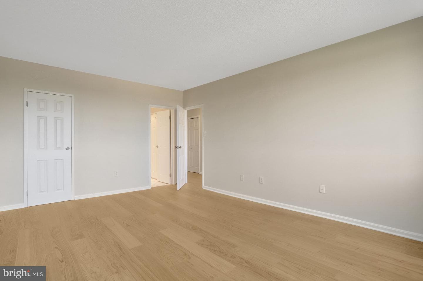 4141 Henderson Road N #606 photo 24