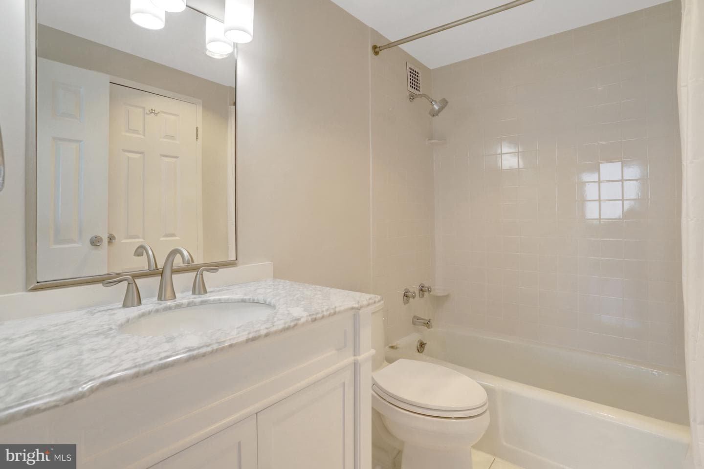 4141 Henderson Road N #606 photo 25
