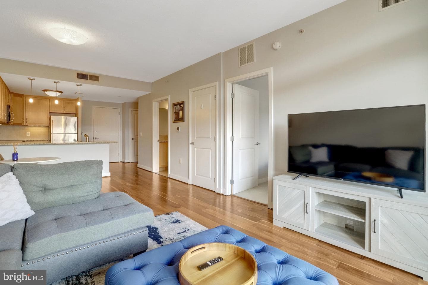 888 N Quincy Street #906 photo 12