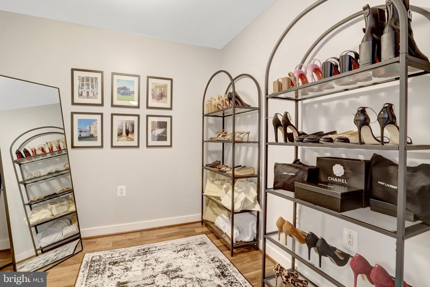 888 N Quincy Street #906 photo 5