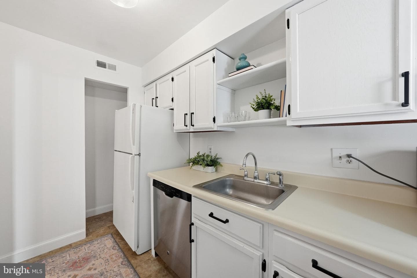 2900 13th Street S #102 photo 20