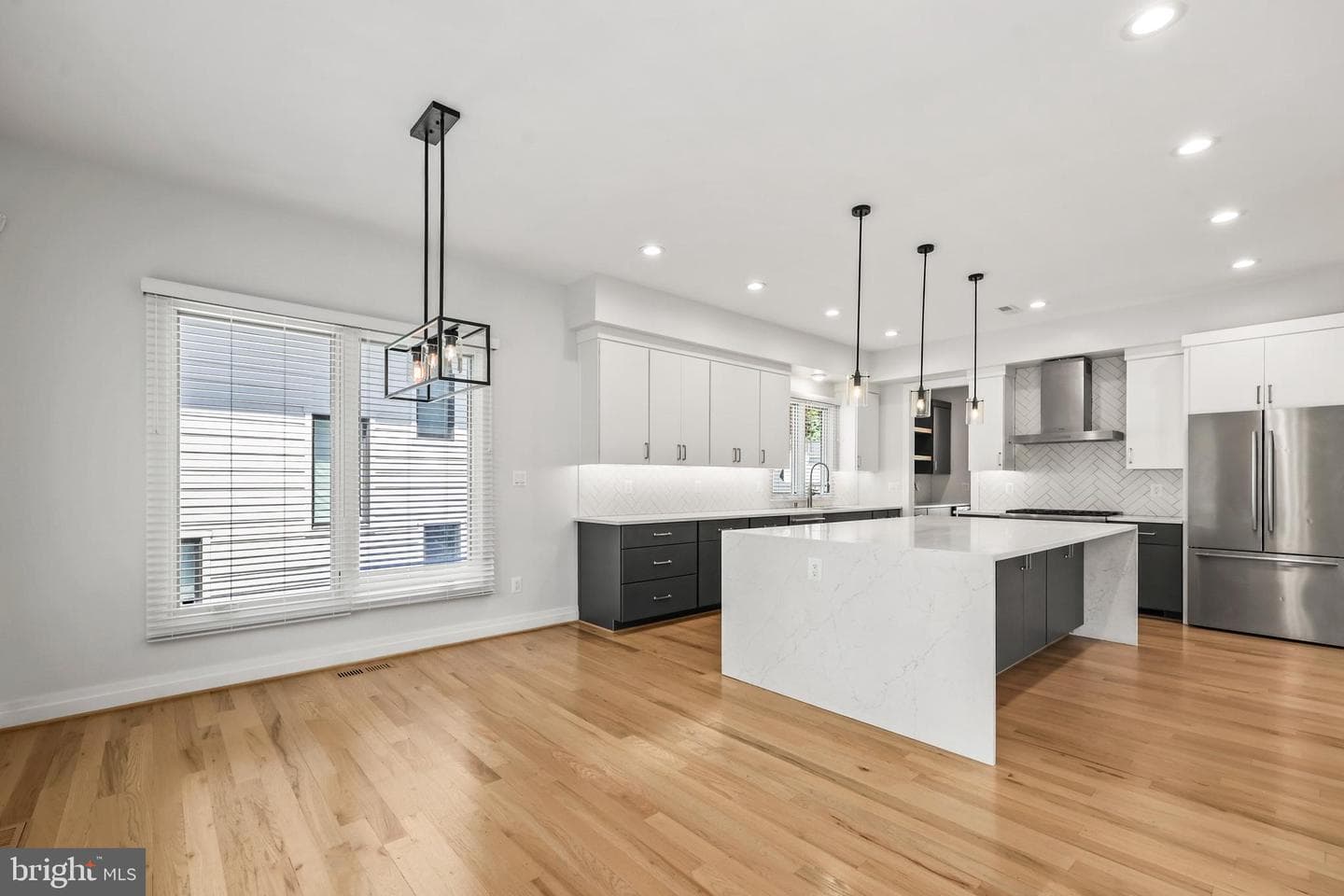 924 28th Street S photo 13