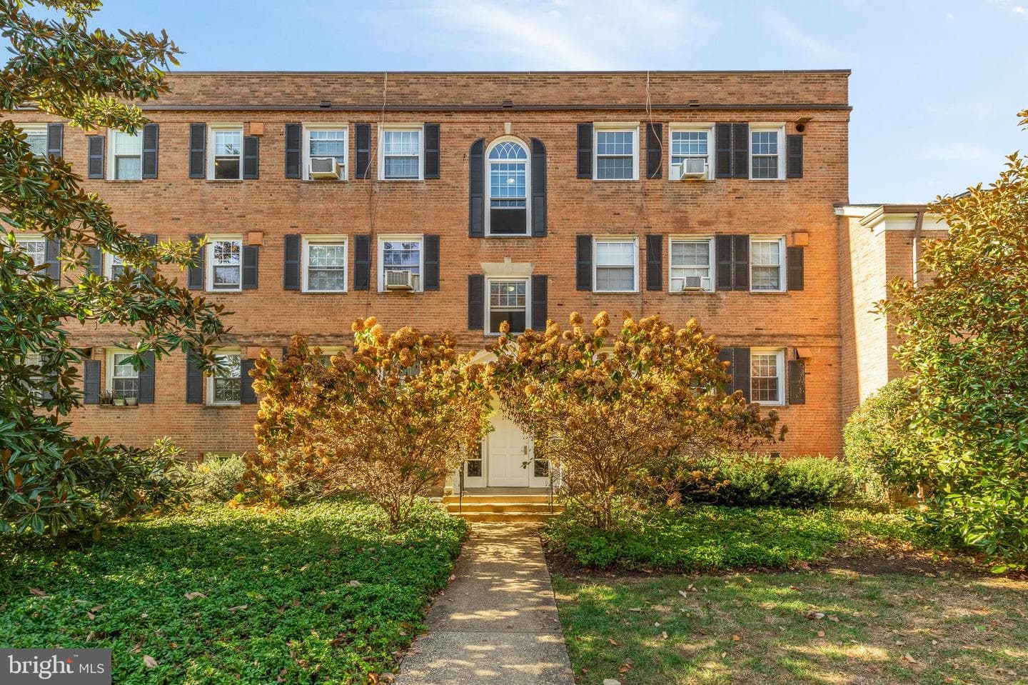5010 Columbia Pike # 6